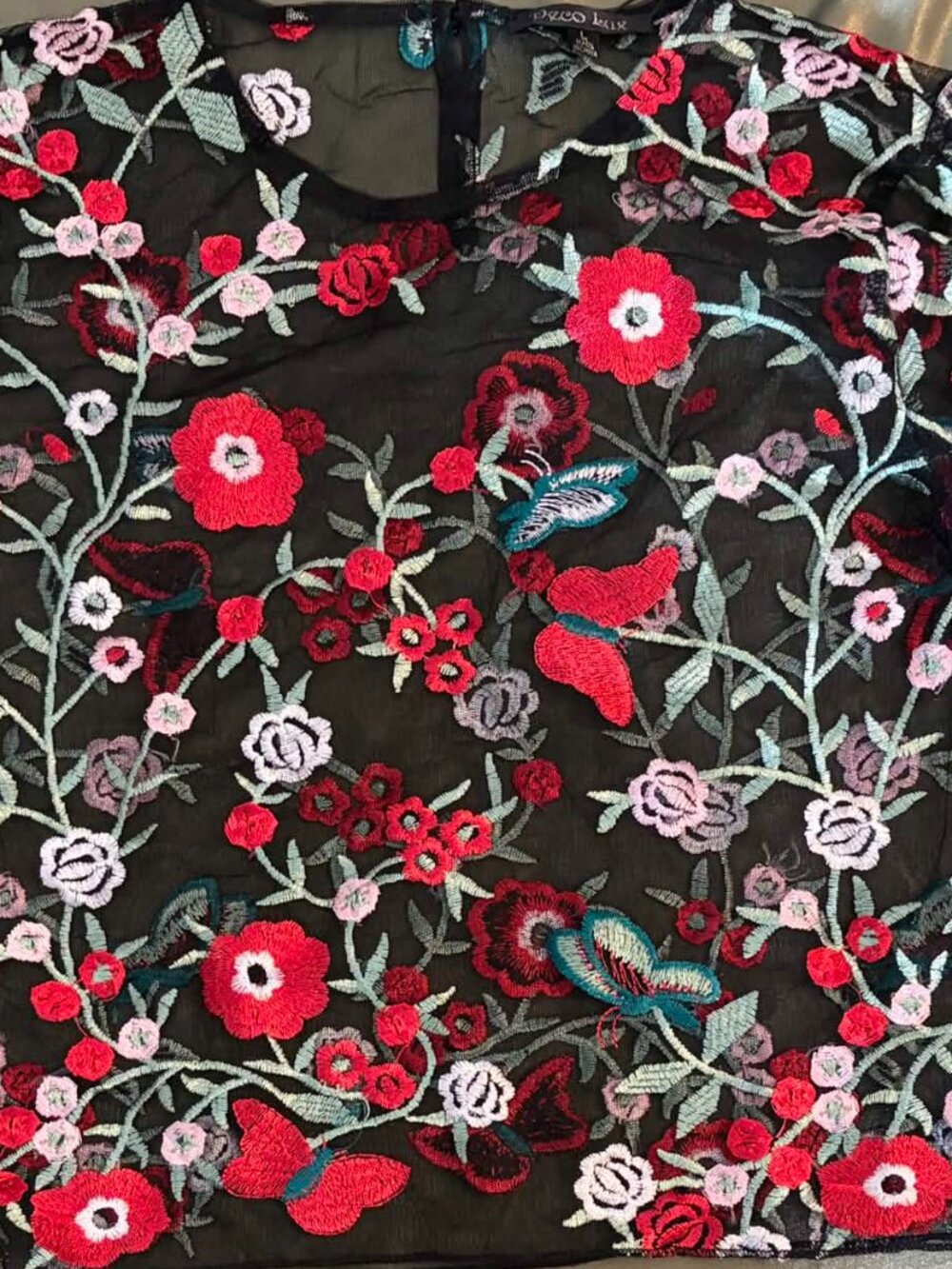 Deco Lux Embroidered Floral Bell Sleeve Crop Top
